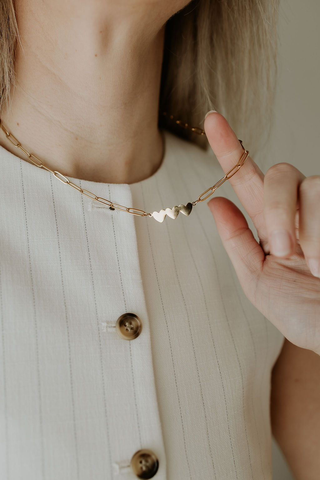 3 HEARTS STORY NECKLACE