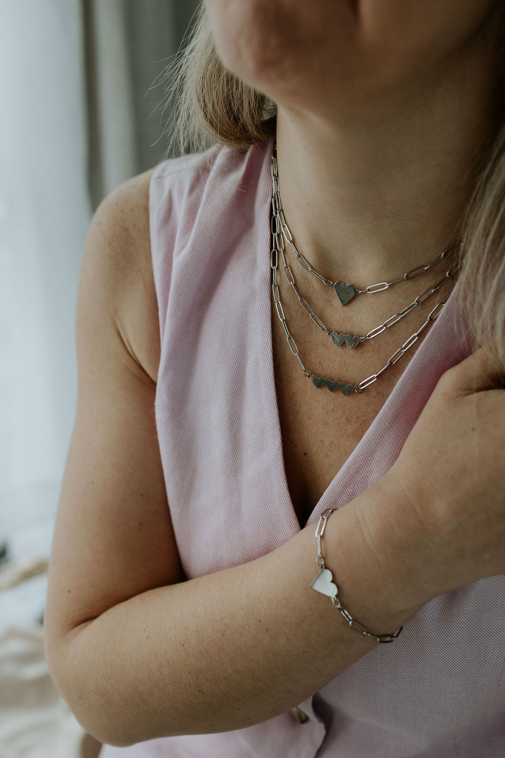 3 HEARTS STORY NECKLACE